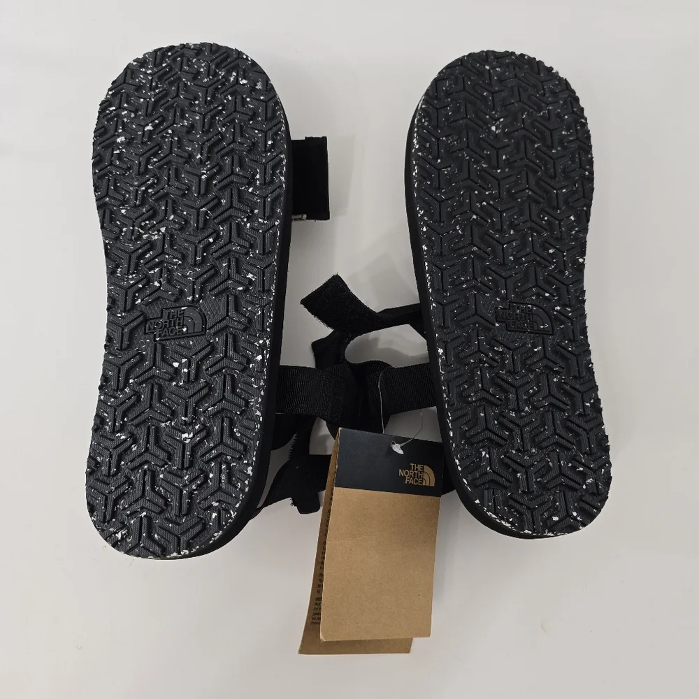 The North Face Skeena TNF Sandals Mens NEW NWT Sz 13 Black Lightweight Gorpcore
